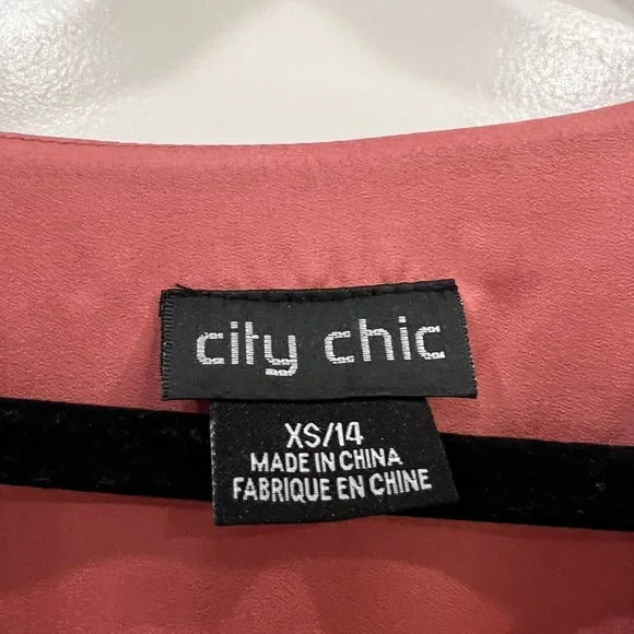 City Chic Satin dress - Rose - Picture 2 of 3